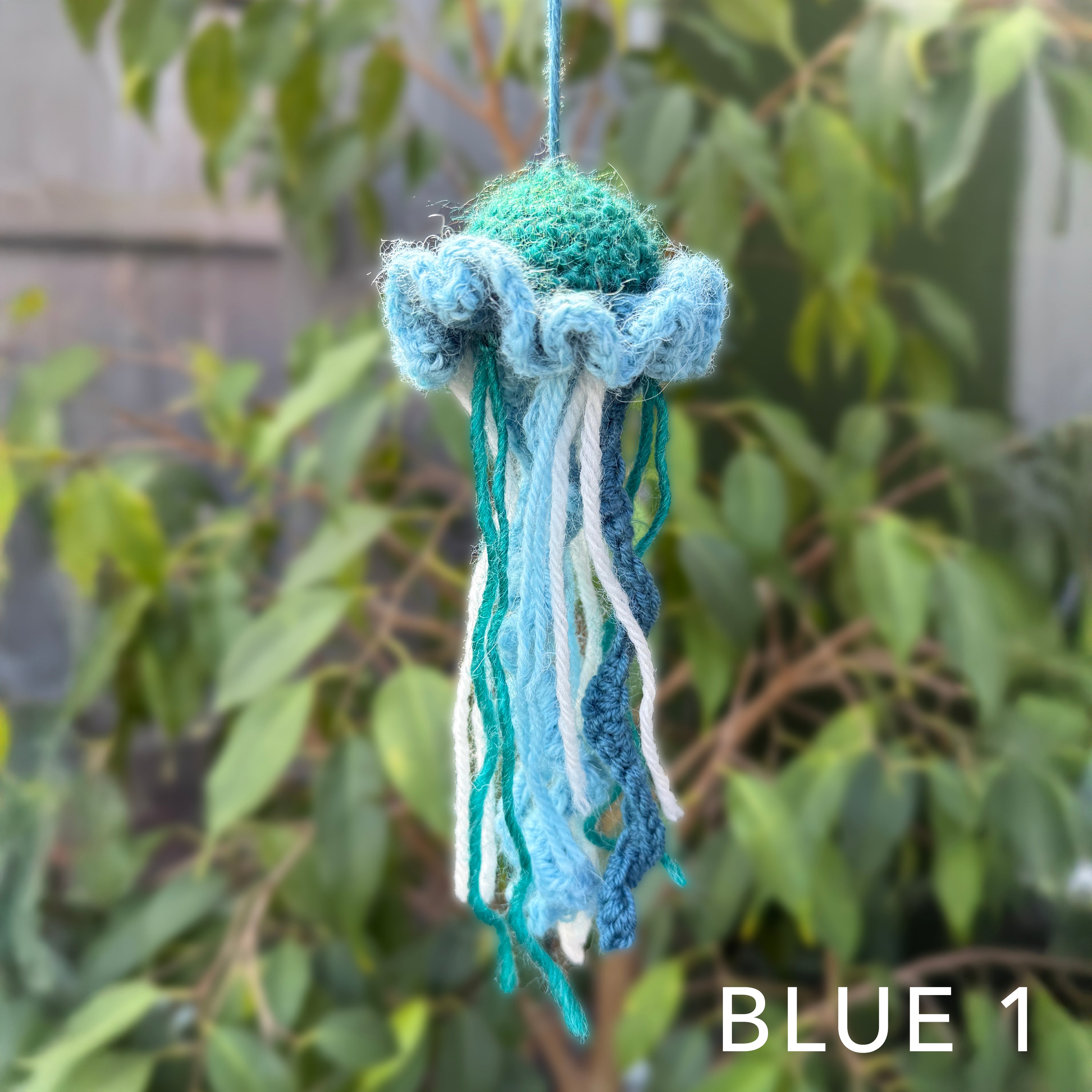 Small Crochet Jellyfish image 1