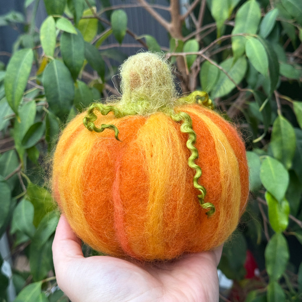 Handmade Wool Felted Pumpkins – Autumn & Halloween Home Decor