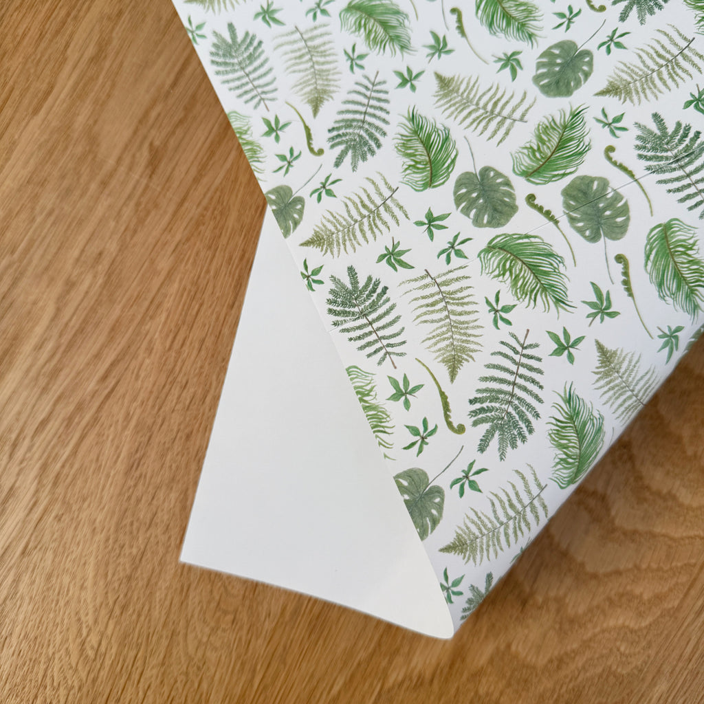 Rainforest Leaves Gift Wrap and Tag image 1